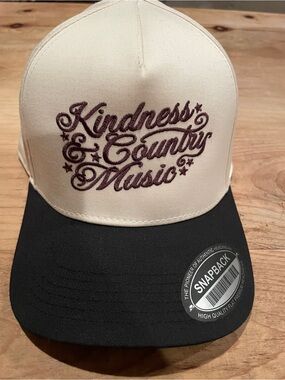 NWOT Snapback Tan Brown Embroidered country western trucker hat festival OS